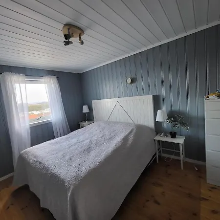 Stor Med Fantastisk Utsikt Vikso